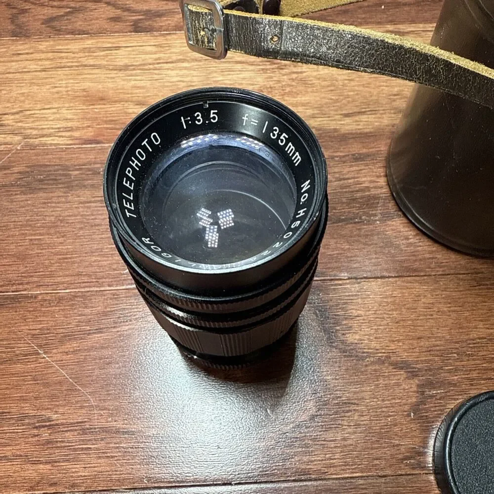 Soligor f=l 35mm, l:3.5 Telephoto Lens Vintage No. H55097 W/ Vtg Nippon Case